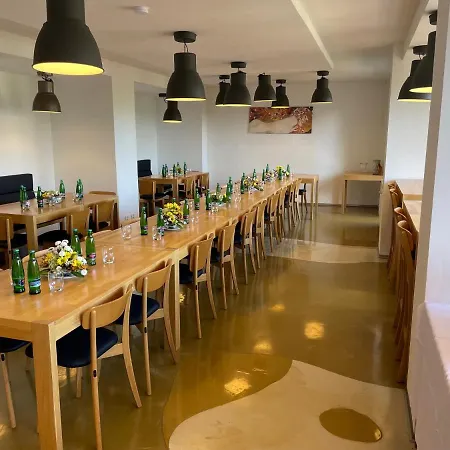 Hotel Pastviny فندق Pastviny