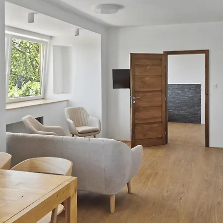 Hotel Wellness Apartmany Pastviny *