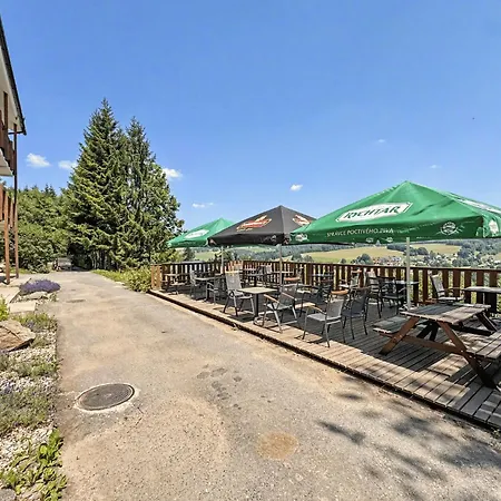 Hotel Wellness Apartmany Pastviny